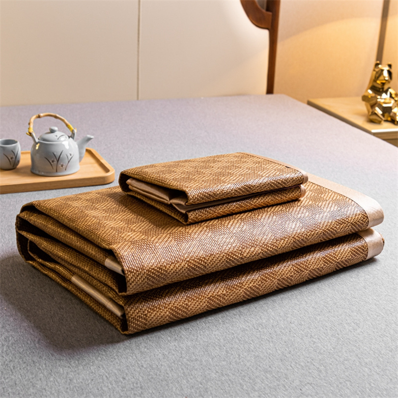 Cooling Mat Bamboo Summer Mat  - Silk Pillowcase 评论和价格