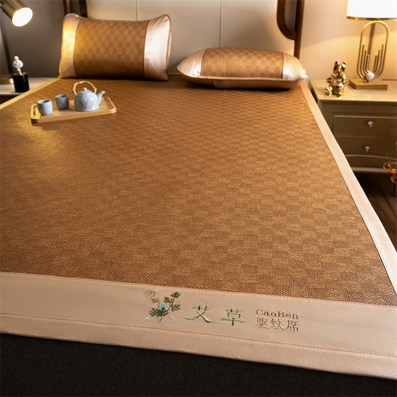 Cooling Mat Bamboo Summer Mat  - Silk Pillowcase 评论和价格